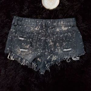 Litz Denim Distressed Short Shorts